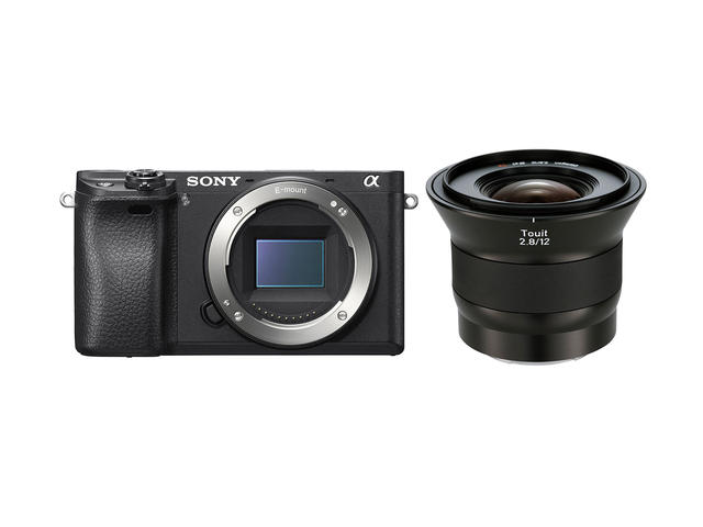 Mirrorless Sony Alpha 6300 със Zeiss TOUIT 12mm f/2.8