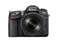 DSLR Nikon D7100 с обектив 18-105mm f/3.5-5.6G ED VR