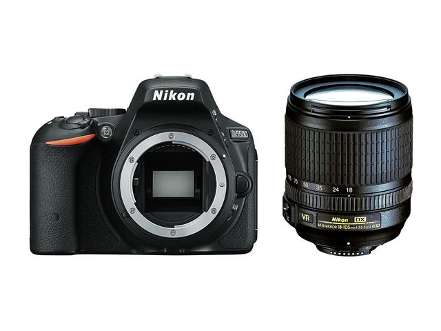 DSLR Nikon D5500 с обектив 18-105mm VR