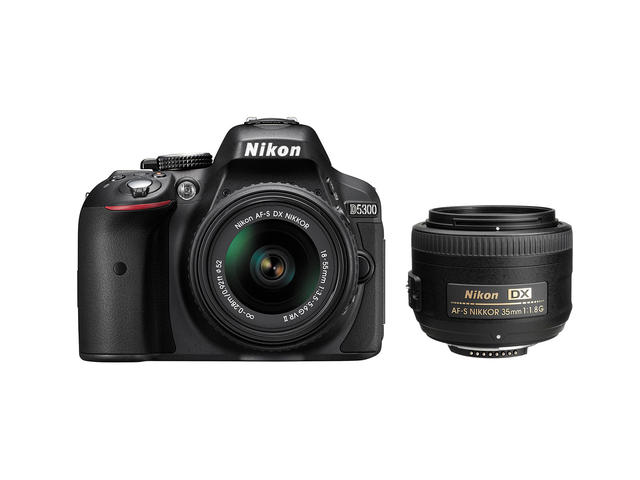 DSLR Nikon D5300 с 18-55mm VR II и 35mm f/1.8G