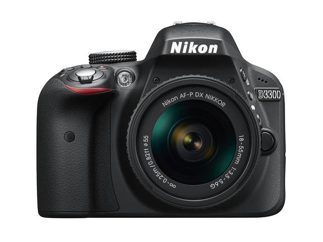 DSLR Nikon D3300 с обектив AF-P 18-55mm f/3.5-5.6G