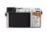 Mirrorless Panasonic Lumix DMC-GX80 с 12-32mm f/3.5-5.6 Mega OIS