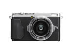 Компактни фотоапарати Fujifilm X70