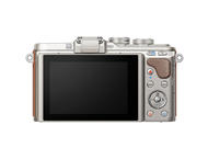 Mirrorless Olympus PEN E-PL8