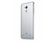 Смартфони ZTE Blade V7 Lite 8GB, сребрист цвят + 750MB 4G интернет на месец