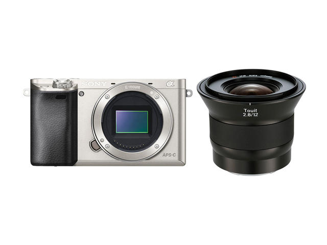 Mirrorless Sony Alpha 6000 с обектив Zeiss Touit 12mm f/2.8