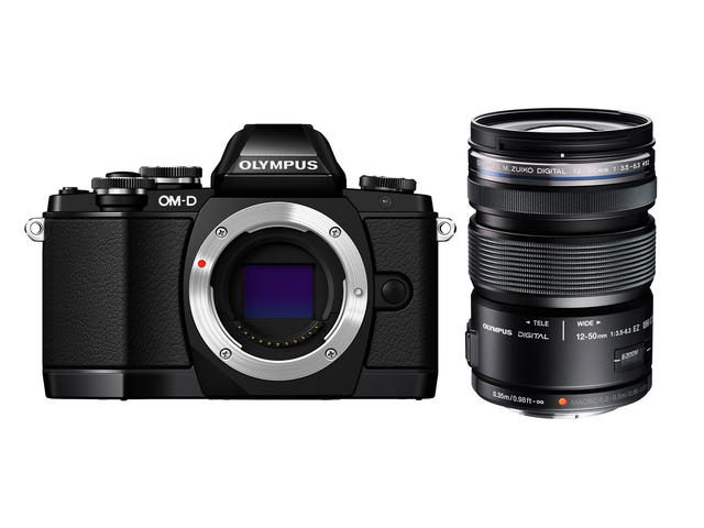 Mirrorless Olympus OM-D E-M10 с ED 12-50mm f/3.5-6.3 EZ