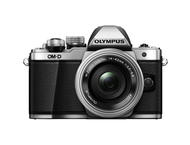 Mirrorless Olympus OM-D E-M10 Mark II с ED 14‑42mm EZ и ED 40-150mm R