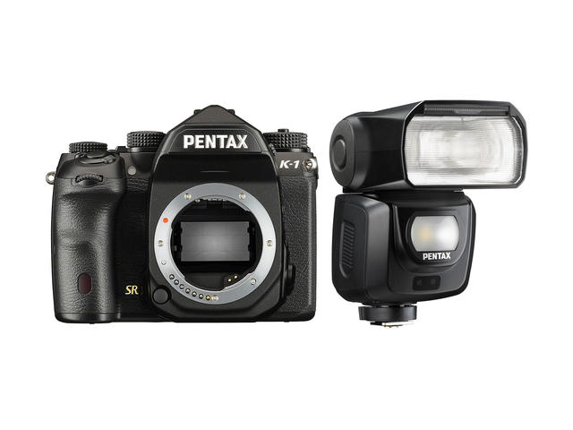 DSLR Pentax K-1