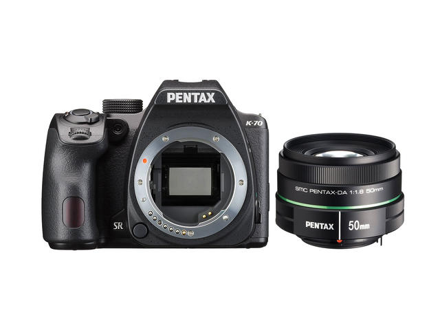 DSLR Pentax K-70 с DA 50mm f/1.8