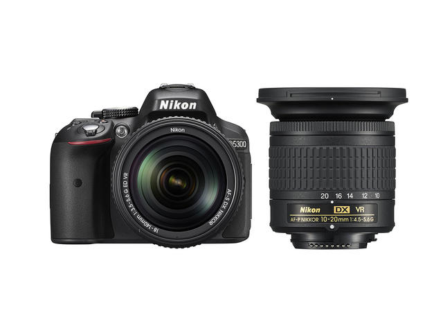 DSLR Nikon D5300 с 18-140mm VR и 10-20mm f/4.5-5.6G VR