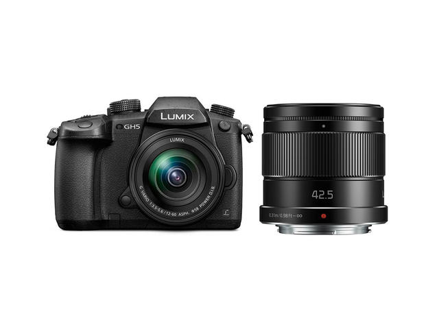Mirrorless Panasonic Lumix DC-GH5 с 12-60mm f/3.5-5.6 и 42.5mm f/1.7