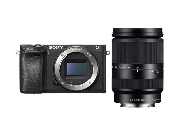 Mirrorless Sony Alpha 6300 с 18-200mm f/3.5-6.3 OSS LE