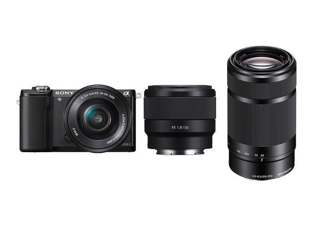 Mirrorless Sony Alpha 5000 с 16-50mm OSS, 55-210mm OSS и 50mm f/1.8