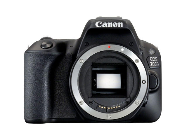 DSLR Canon EOS 200D