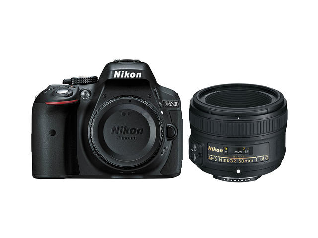 DSLR Nikon D5300 с обектив AF-S Nikkor 50mm f/1.8G