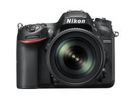DSLR Nikon D7200 с 18-105mm VR и AF-P 70-300mm VR