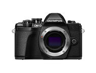 Mirrorless Olympus OM-D E-M10 Mark III с 14-42mm II R и ED 40-150mm R