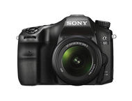 DSLR Sony Alpha 68 с 18-55mm DT и 35mm f/1.8