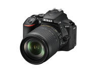 DSLR Nikon D5600 с обектив 18-105mm f/3.5-5.6G ED VR