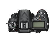 DSLR Nikon D7200 с обектив DX 18-105mm, батерия Nikon EN-EL15B и SD карта 64GB