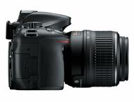 DSLR Nikon D5200 + обектив Nikon AF-S DX VR Zoom-Nikkor 18-55mm f/3.5-5.6G