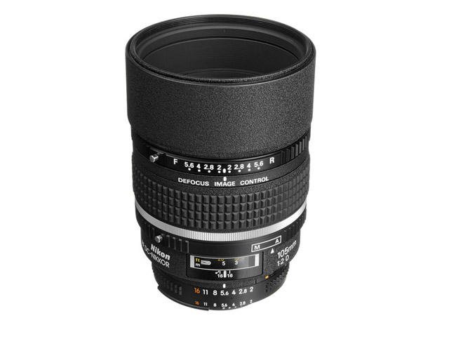 DSLR обективи Nikon AF DC 105mm f/2D