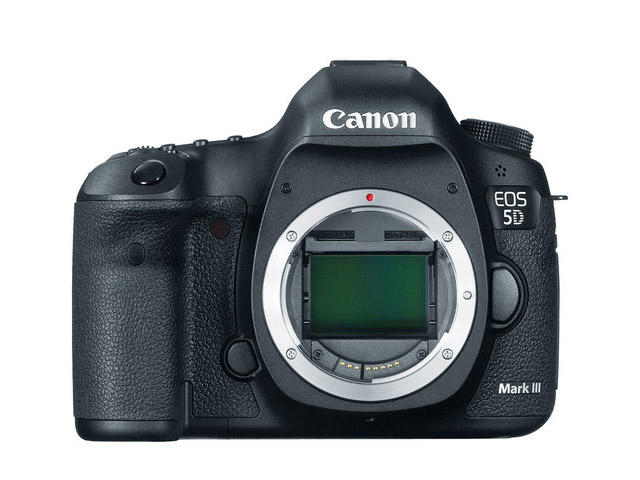 DSLR Canon EOS 5D Mark III