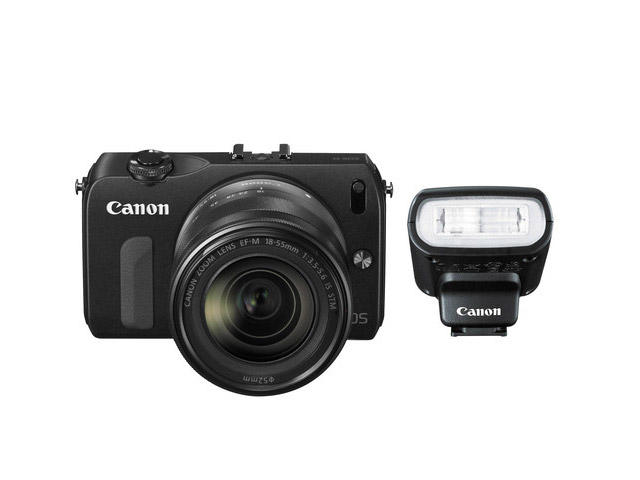Mirrorless Canon EOS M с обектив 18-55mm и светкавица Speedlite 90EX