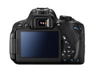 DSLR Canon EOS 700D с обектив 18-135mm IS STM