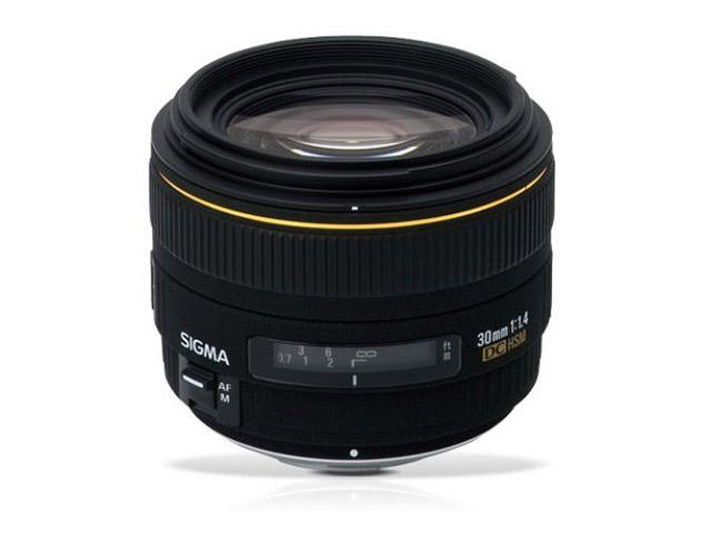 DSLR обективи Sigma 30mm f/1.4 EX DC HSM Art