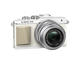 Mirrorless Olympus Pen E-PL7 с обектив 14‑42mm f/3.5‑5.6 II R