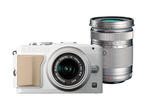 Mirrorless Olympus Pen E-PL5 с 14‑42mm f/3.5‑5.6 II R и ED 40‑150mm f/4.0‑5.6 R