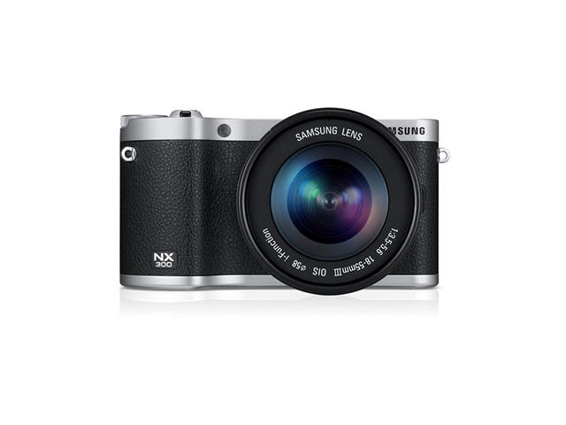 Mirrorless Samsung NX300 с обектив 18-55mm f/3.5-5.6 ED OIS II