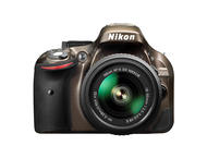 DSLR Nikon D5200 с обектив 18-55mm f/3.5-5.6G VR II