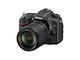DSLR Nikon D7100 с обектив 18-140mm f/3.5-5.6G ED VR