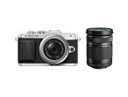 Mirrorless Olympus Pen E-PL7 с обектив 14‑42mm f/3.5‑5.6 II R и 40-150mm f/4-5.6 R