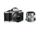 Mirrorless Olympus OM-D E-M10 с обективи 14‑42mm II R и 45mm f/1.8