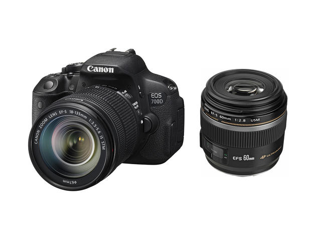 DSLR Canon EOS 700D с обективи 18-135mm IS STM и 60mm f/2.8 Macro USM