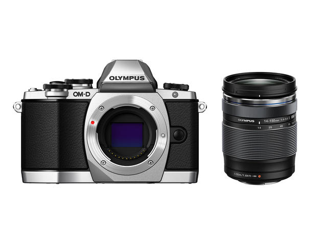 Mirrorless Olympus OM-D E-M10 с обектив 14-150mm f/4.0-5.6 II