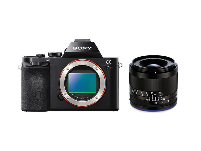 Mirrorless Sony Alpha 7R с обектив Carl Zeiss Loxia 35mm f/2 Biogon T*