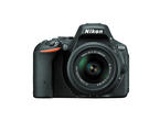 DSLR Nikon D5500 с обективи 18-55mm VR II и 18-300mm VR