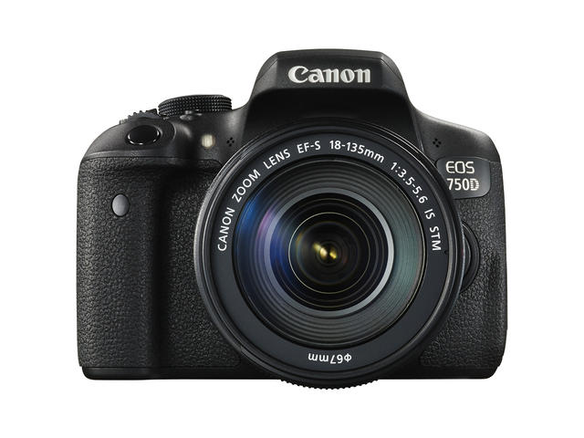 DSLR Canon EOS 750D с обектив 18-135mm f/3.5-5.6 IS STM