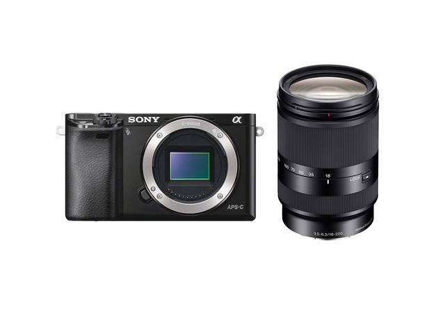 Mirrorless Sony Alpha 6000 с обектив 18-200mm f/3.5-6.3 OSS LE