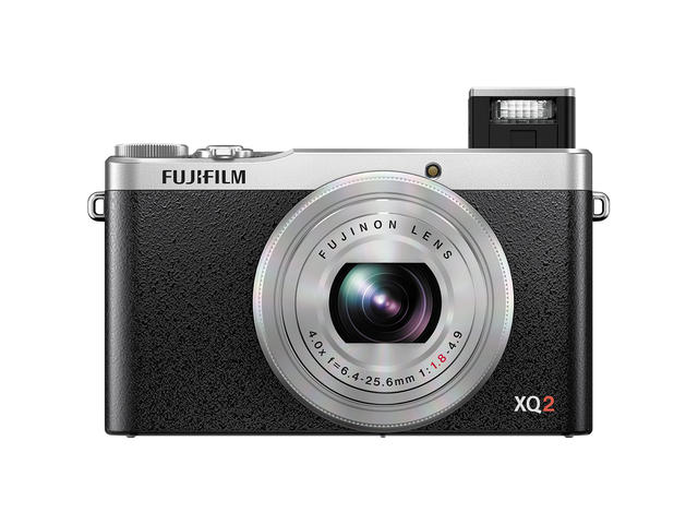 Компактни фотоапарати Fujifilm XQ2