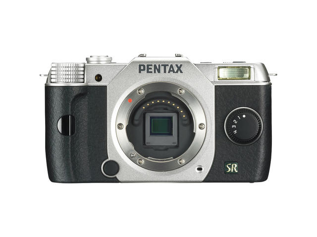 Mirrorless Pentax Q7