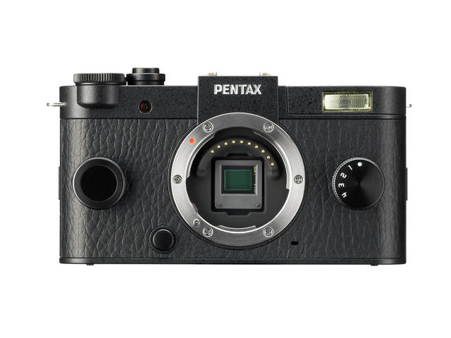 Mirrorless Pentax Q-S1