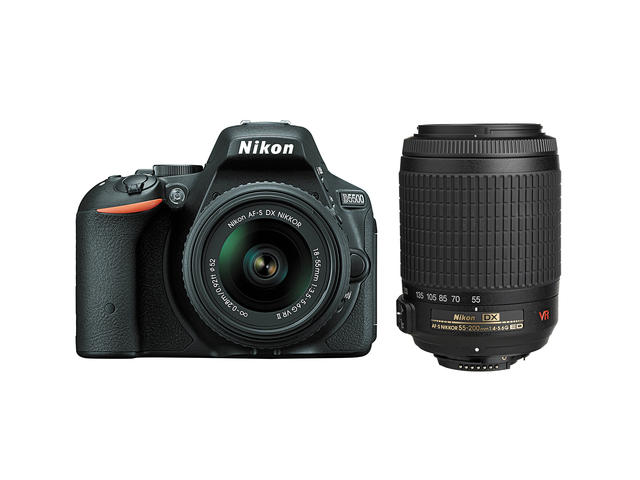 DSLR Nikon D5500 с 18-55mm VR II и 55-200mm IF-ED VR