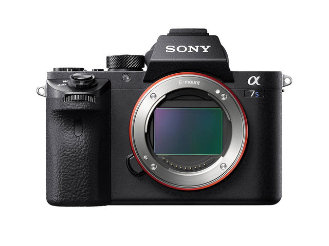 Mirrorless Sony Alpha 7S II