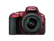 DSLR Nikon D5500 с 18-55mm VR II и 55-200mm VR II